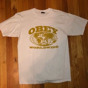 OBEY T-shirt